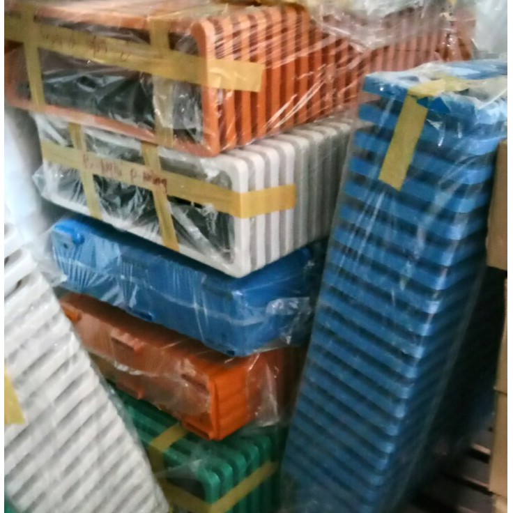 Bộ Khung Chậu Nhựa Thông Minh Trồng Rau 63Cm Treo Ban Công